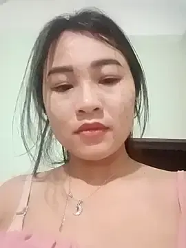 Pivi12  live sex cam