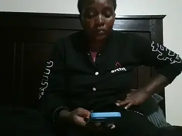 Realdiva02  live sex cam