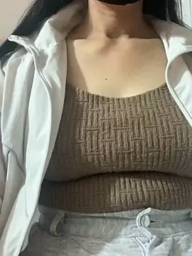 Trang1980  live sex cam