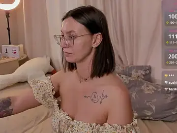 WitchBitch_13  live sex cam