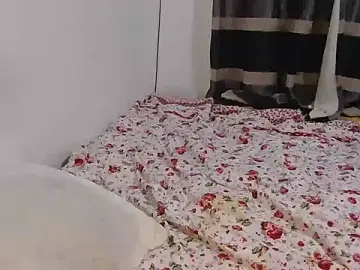 Naughtygoddes3  live sex cam