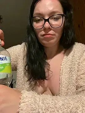 Sefova222  live sex cam