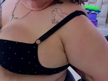 Astrid1_s  live sex cam