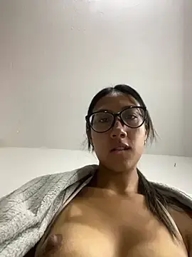StefanyLuxe_18  live sex cam