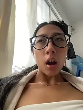 StefanyLuxe_18  live sex cam