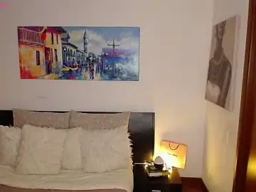 Miaderail  live sex cam