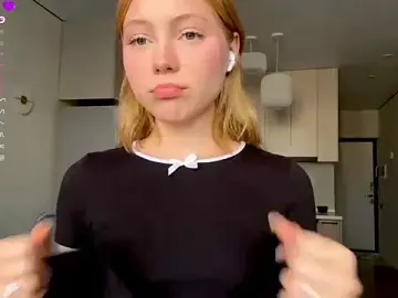 AlberthaBudd  live sex cam