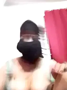 Chandra360  live sex cam