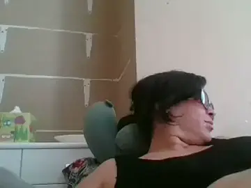 ITALIANASISIXX  live sex cam