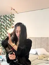 Lucyanajoi  live sex cam