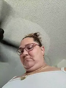 SexyNikki6969  live sex cam