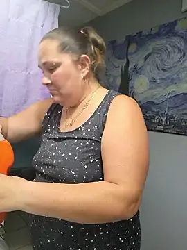 SexyNikki6969  live sex cam