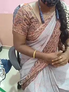 Tamil_Roja88  live sex cam