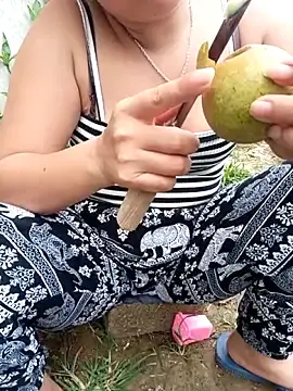 Zenny9  live sex cam