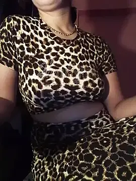 Alexia75z  live sex cam