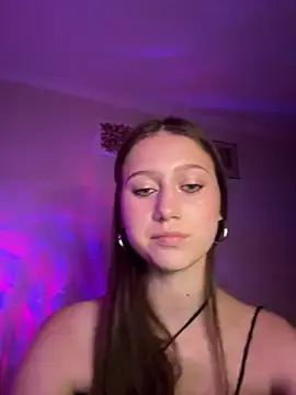 Ariana_morty  live sex cam