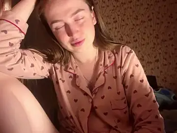 Chloooee  live sex cam