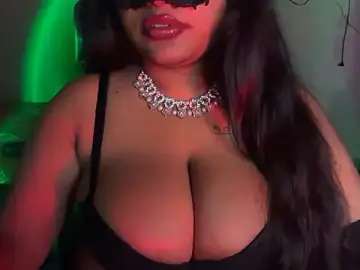 HEZALNUT  live sex cam