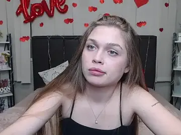 LaraPika  live sex cam