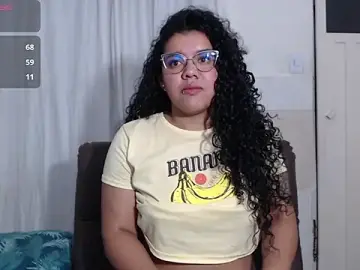 Agata_22  live sex cam