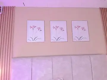 Cherlynnn  live sex cam