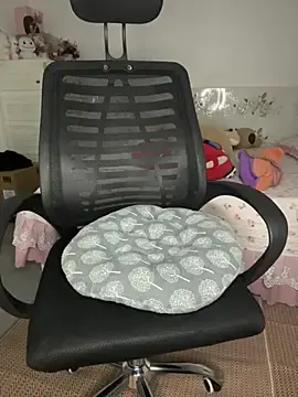 -Yiyi_  live sex cam
