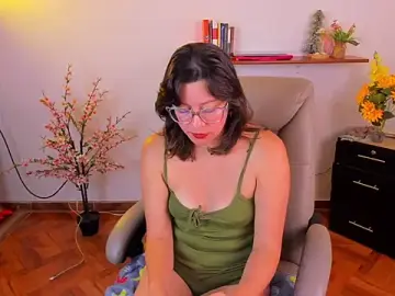 Chanelll_Taylorr_  live sex cam