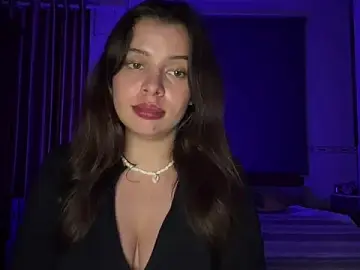 KayleneLoukanis  live sex cam
