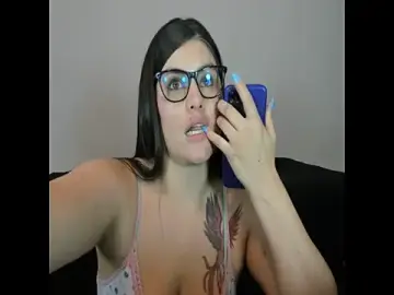 Krina27  live sex cam