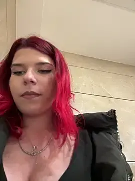 RiriRoseey  live sex cam