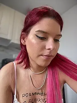RiriRoseey  live sex cam