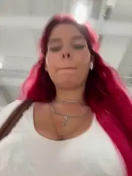 RiriRoseey  live sex cam