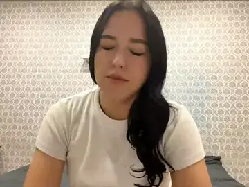 VioIetKesby  live sex cam