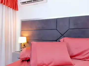 Mia__poppy  live sex cam