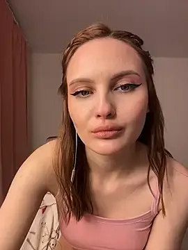 Misstinamurr  live sex cam