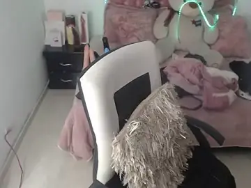 Patty_squirt_  live sex cam