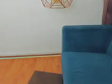 BrilliantGirll  live sex cam