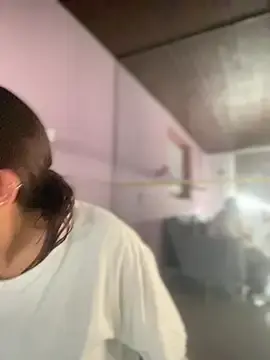Im_Luuu  live sex cam