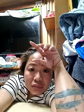 Charmine1  live sex cam