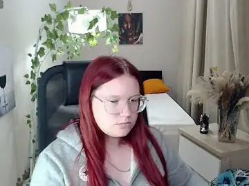 Kuri_u  live sex cam