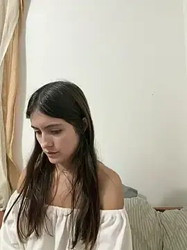 Serenaa_velvett  live sex cam