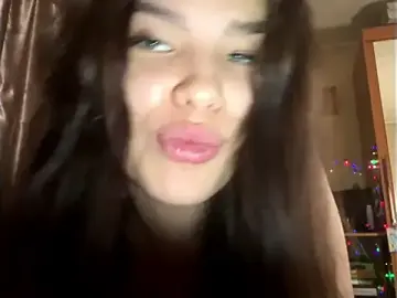 DottieUrenio  live sex cam