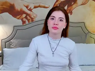 Emily_Less  live sex cam