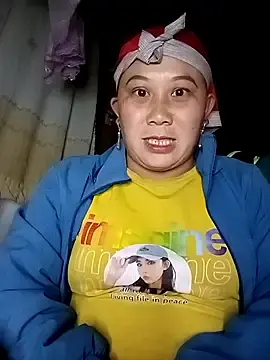 Matilda-aa  live sex cam