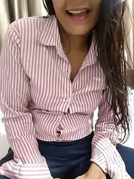 Shalu_G  live sex cam