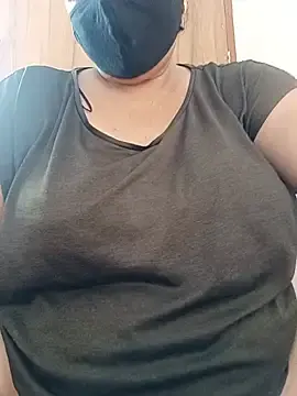 Urvashi_Love  live sex cam