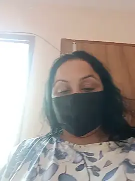 Urvashi_Love  live sex cam