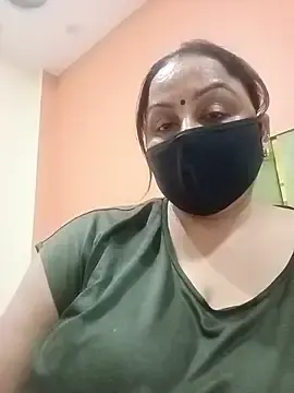 Urvashi_Love  live sex cam
