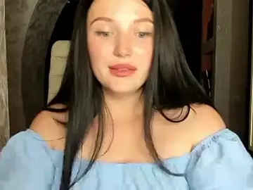 EvaaMillerr99  live sex cam