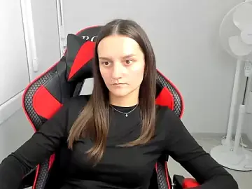 EveMoonveil  live sex cam